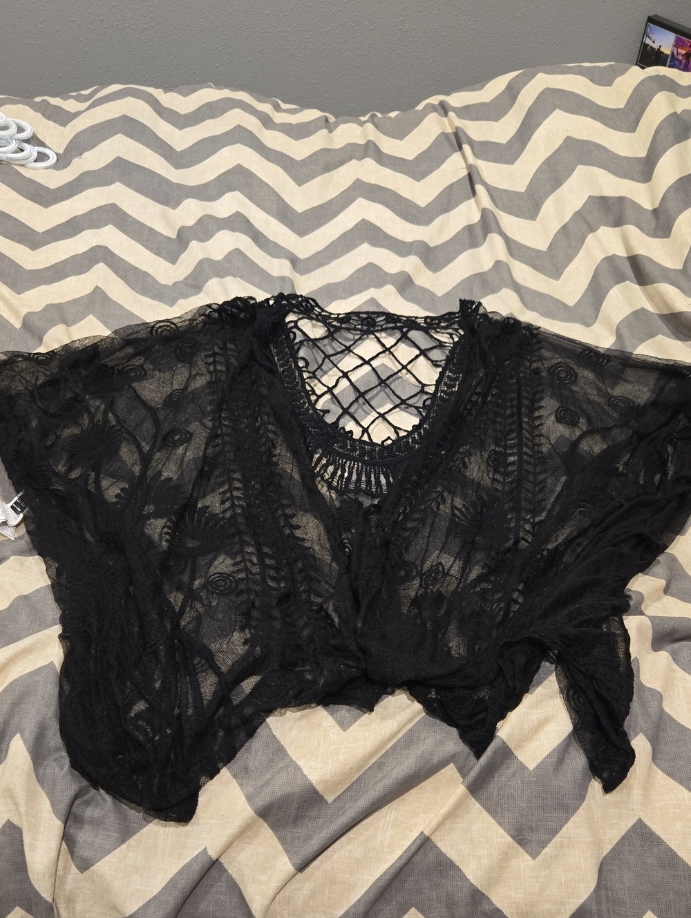 Black Sheer Lace Women's Kimono With Criss Cross Back